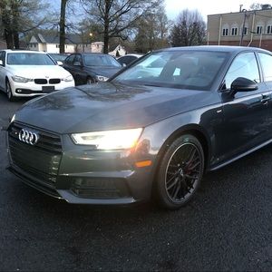 Meet your Posher, Mallory